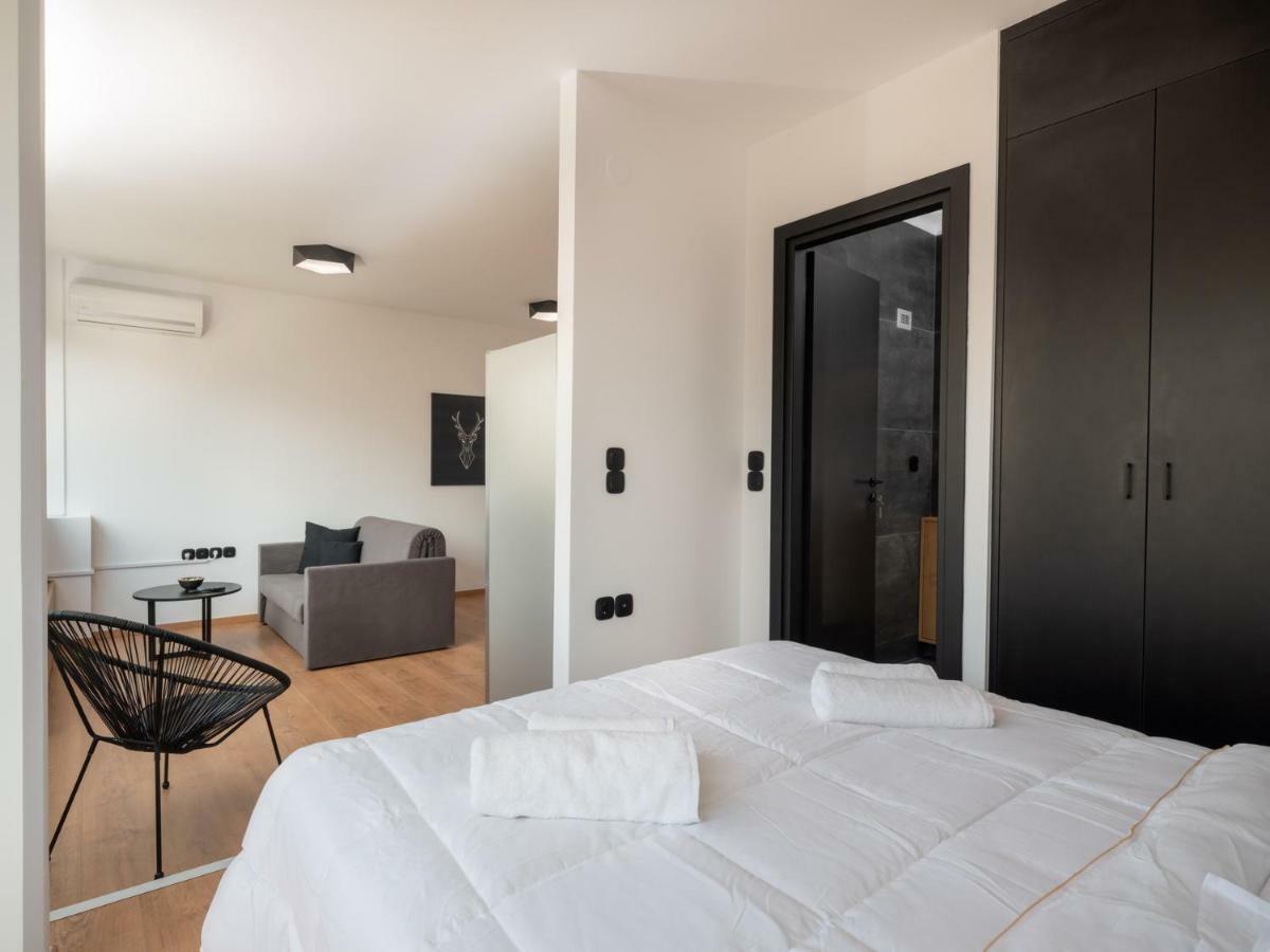 Elegant Urban Apartment Ираклио Екстериор снимка