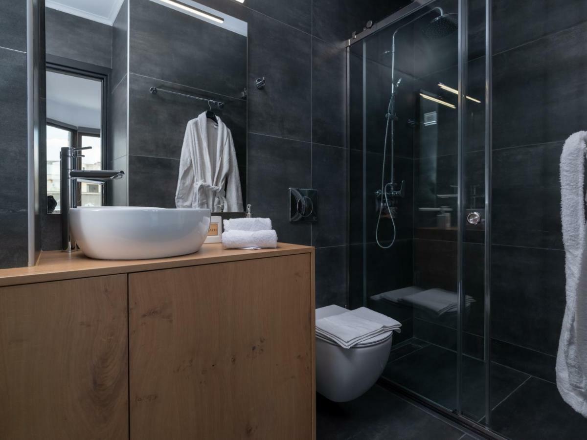 Elegant Urban Apartment Ираклио Екстериор снимка